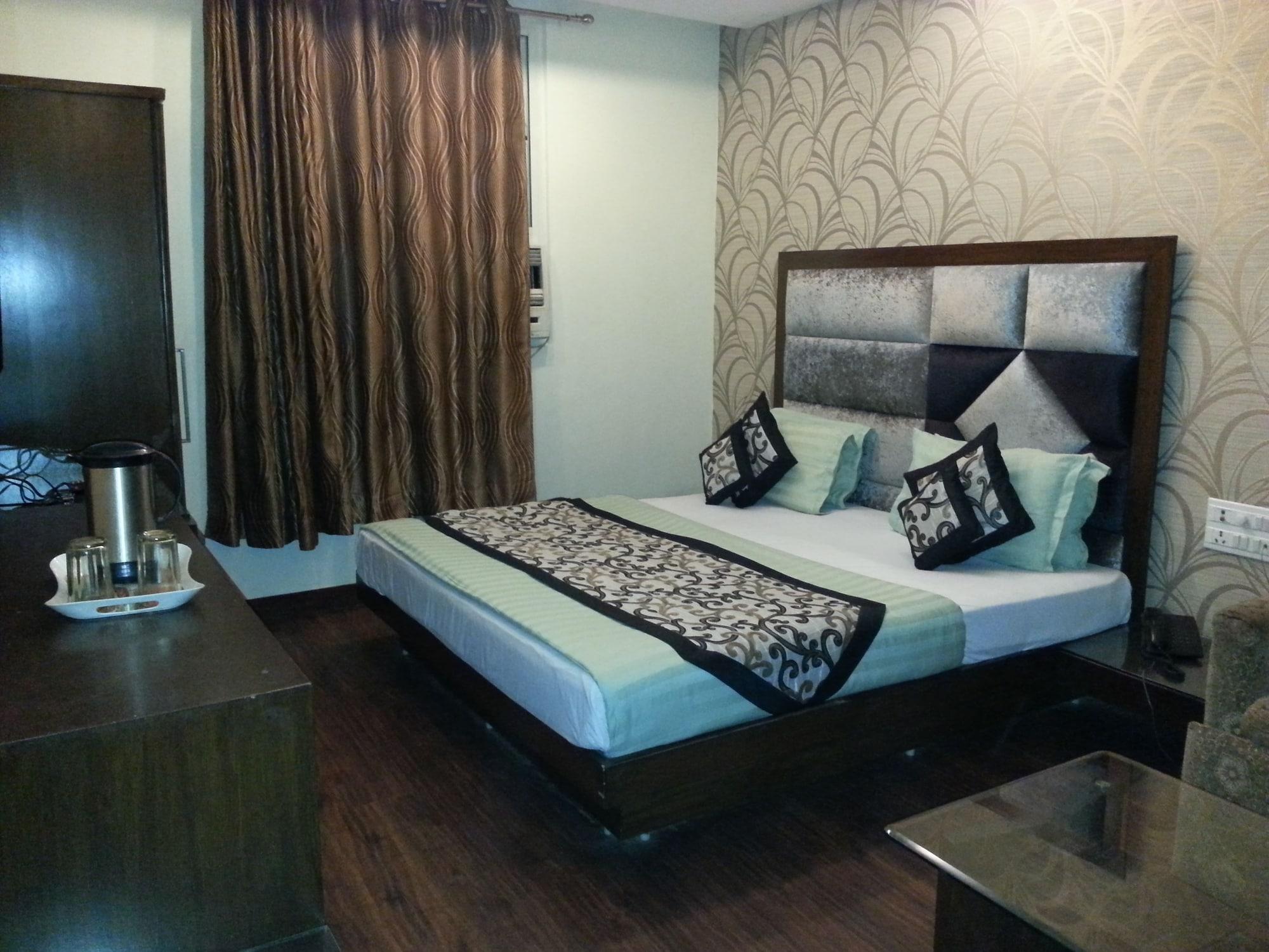 Hotel Vanson Villa - Near Connaught Place 뉴델리 외부 사진
