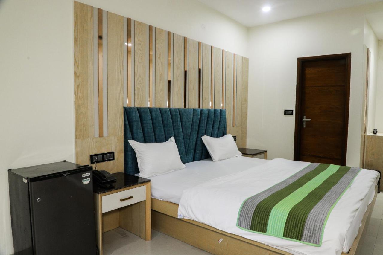 Hotel Vanson Villa - Near Connaught Place 뉴델리 외부 사진