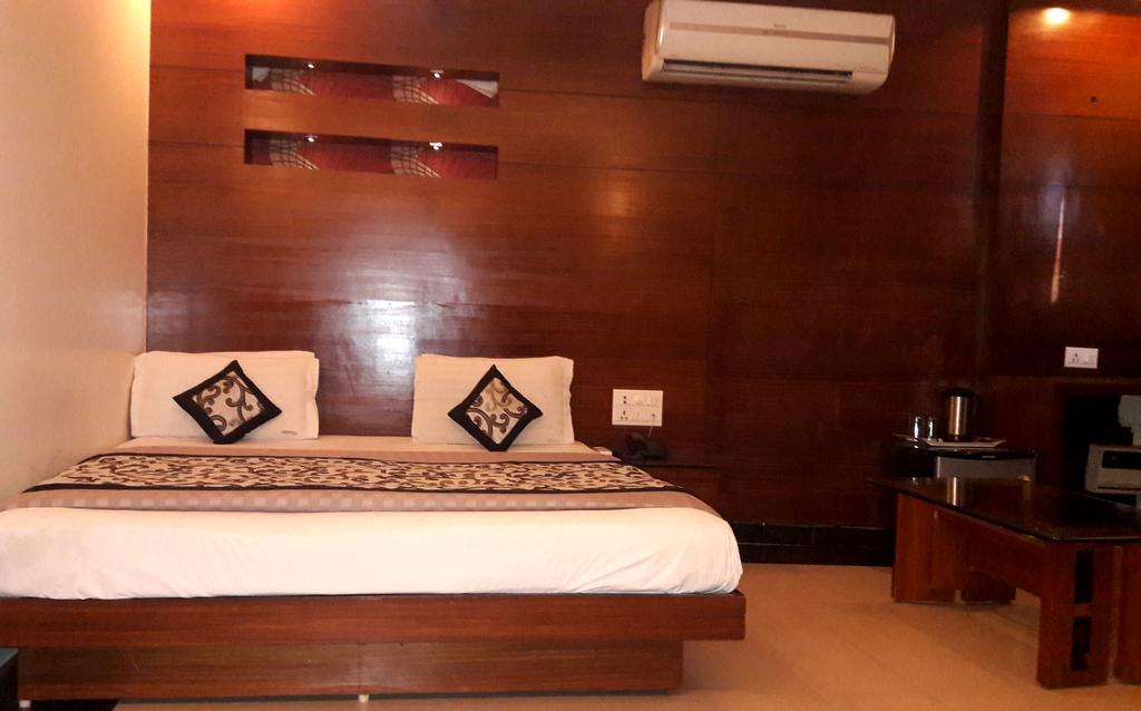 Hotel Vanson Villa - Near Connaught Place 뉴델리 외부 사진