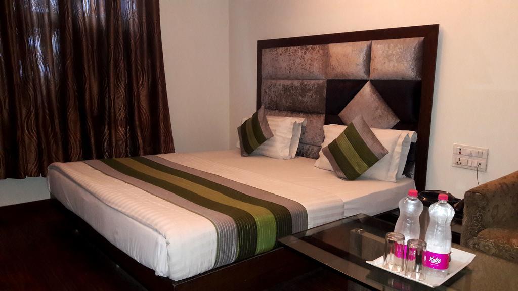 Hotel Vanson Villa - Near Connaught Place 뉴델리 외부 사진